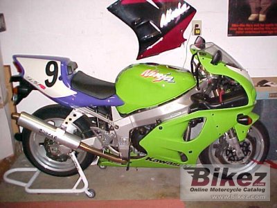 1996 Kawasaki ZX-7RR Ninja photo
